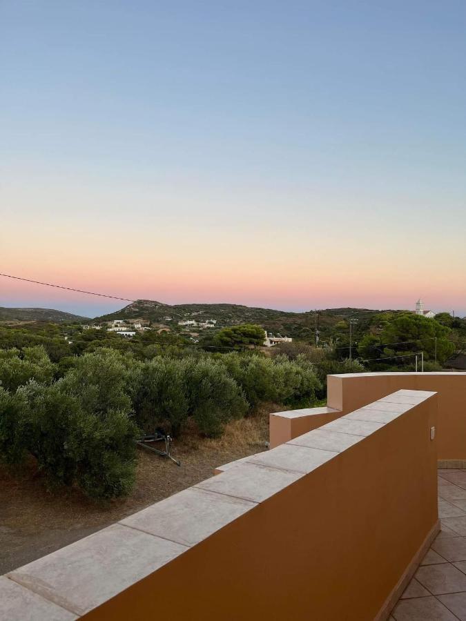 Emmanouil Apartment Kalamos  Bagian luar foto