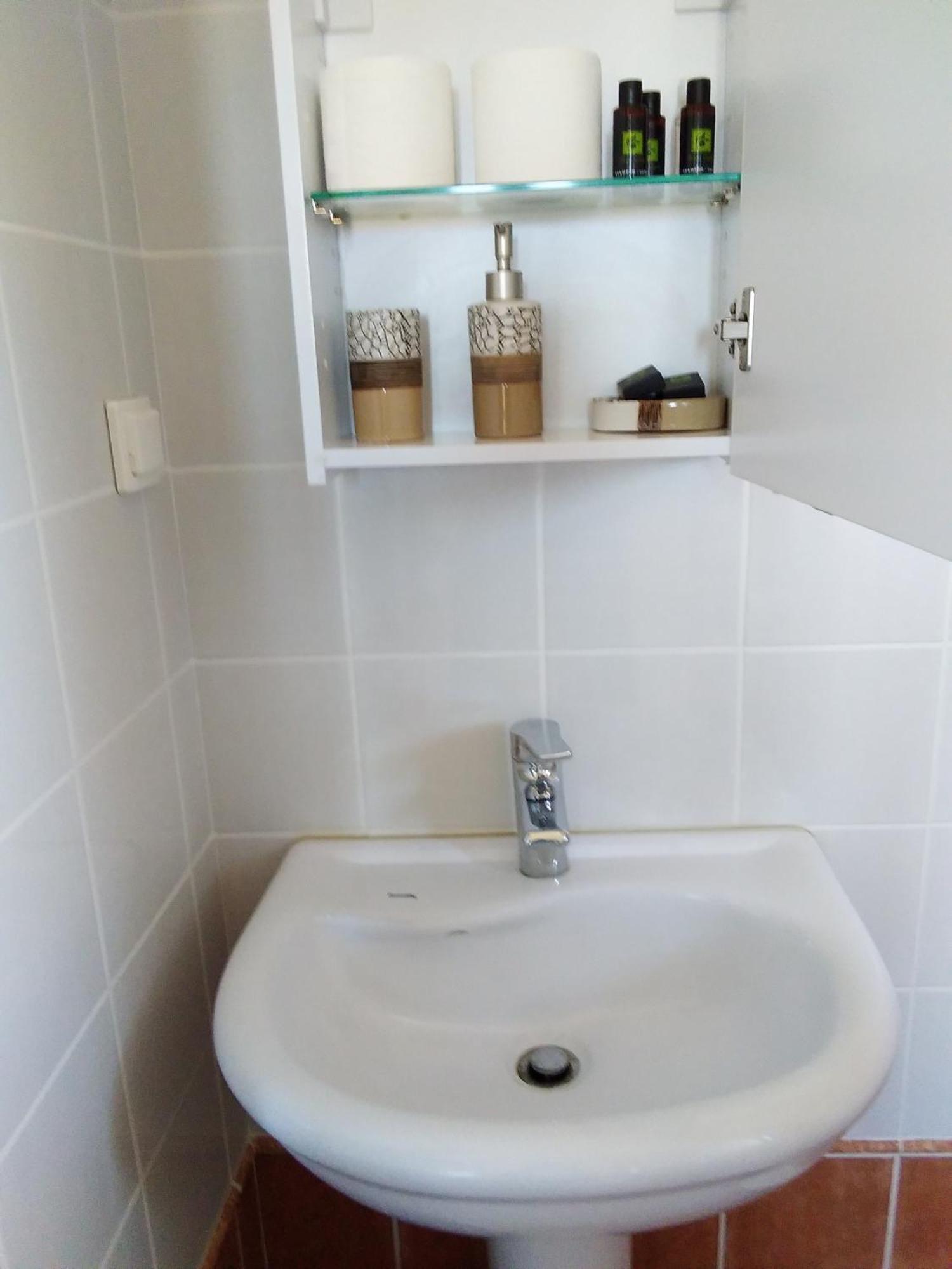 Emmanouil Apartment Kalamos  Bagian luar foto