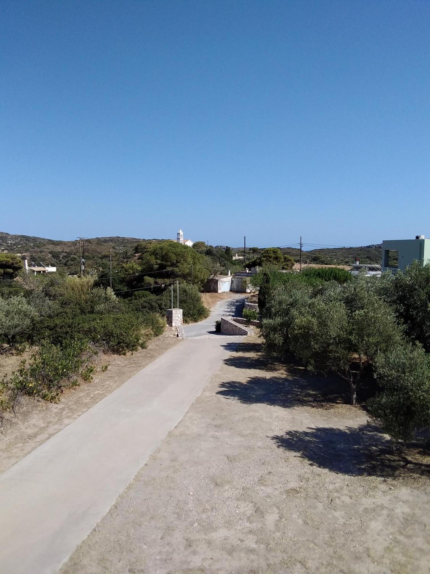 Emmanouil Apartment Kalamos  Bagian luar foto