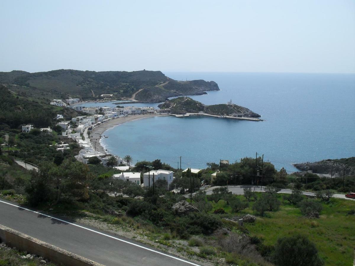 Emmanouil Apartment Kalamos  Bagian luar foto